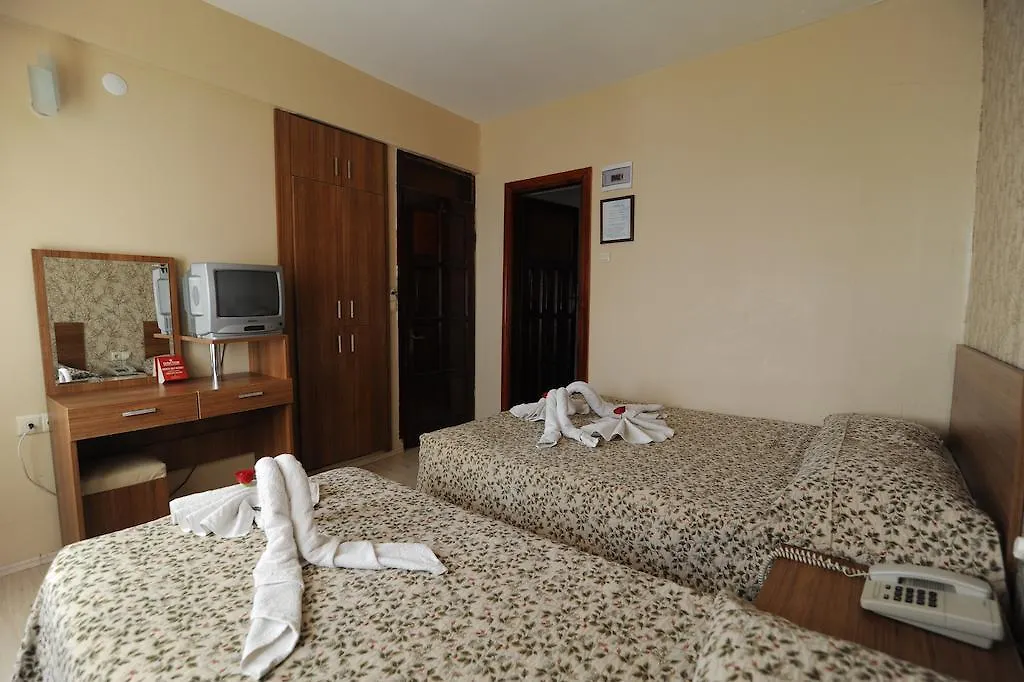 Og-Erim Hotel كوشاداسيه 2*,  تركيا
