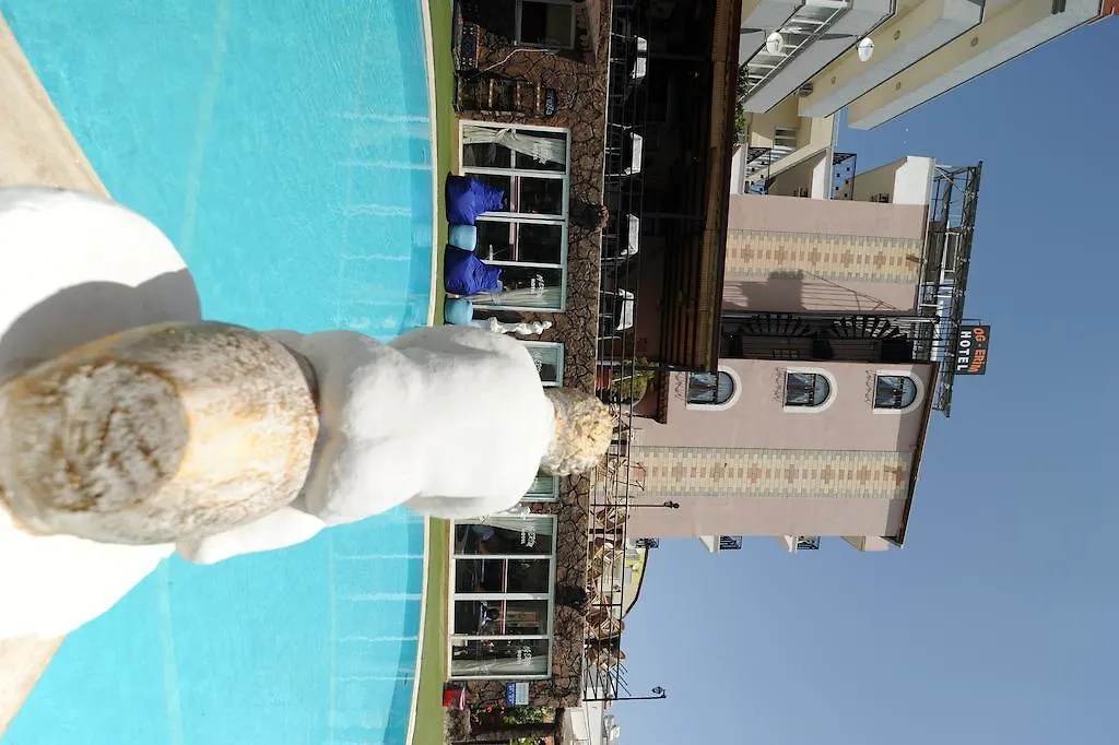Og-Erim Hotel كوشاداسيه