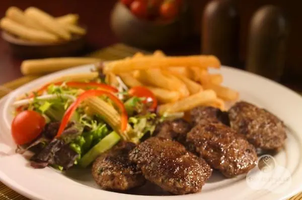 Og-Erim Hotel كوشاداسيه