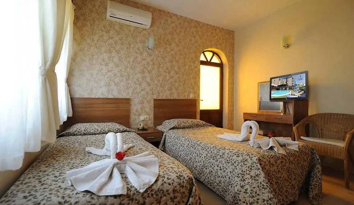 Og-Erim Hotel كوشاداسيه 2*,  تركيا