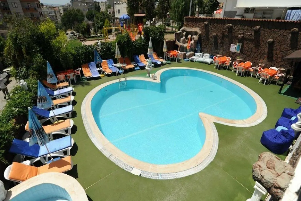 **  Og-Erim Hotel Kuşadası Türkiye
