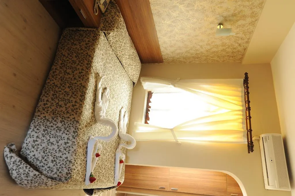 Og-Erim Hotel Κουσάντασι 2*,  Τουρκία