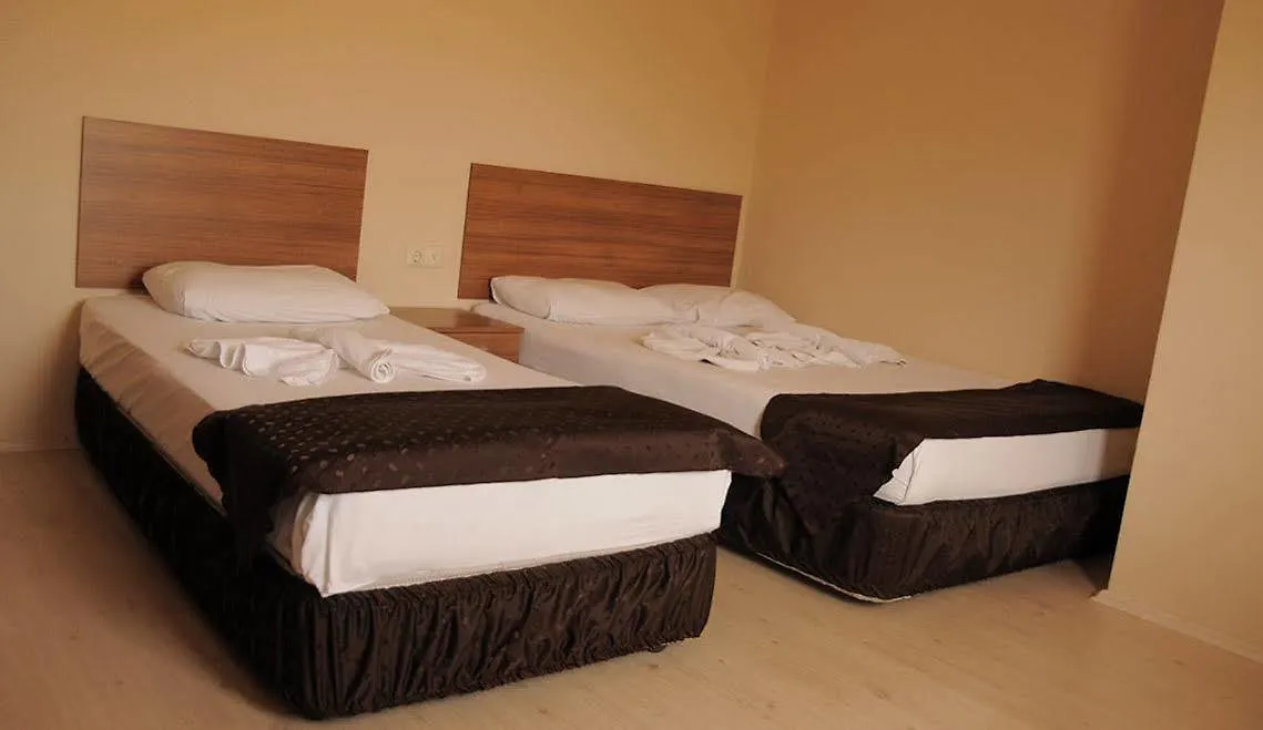 Og-Erim Hotel Κουσάντασι