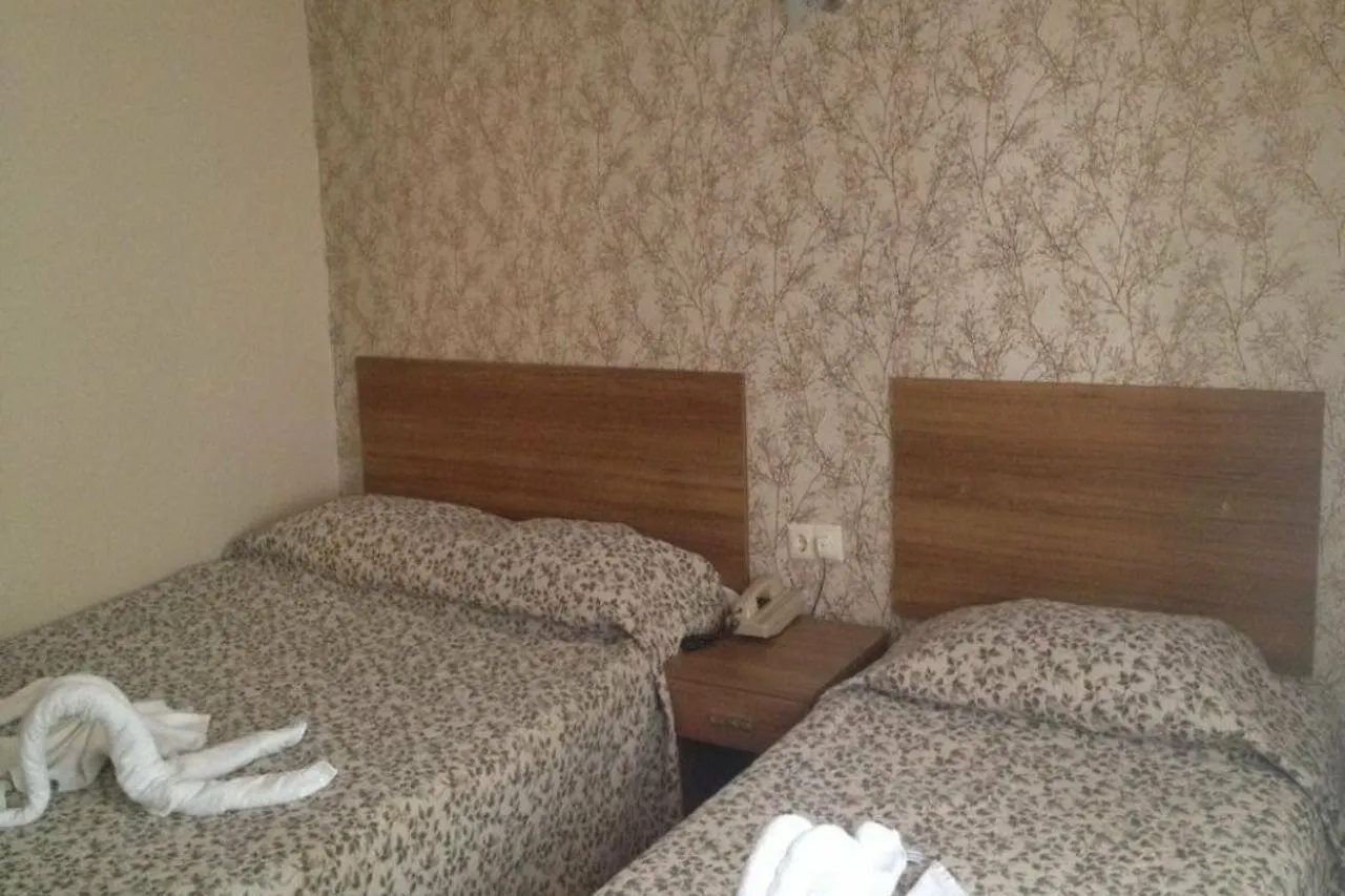 Og-Erim Hotel Κουσάντασι